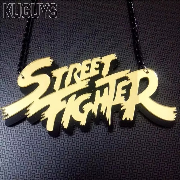 Street Fighter statement necklace - Picture 2 of 2